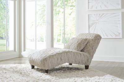 130 STAND ALONE ARMLESS CHAISE