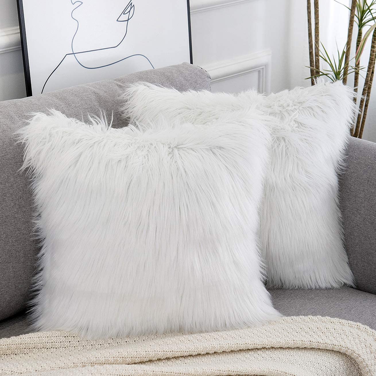 495 White Faux Fur Pillow	